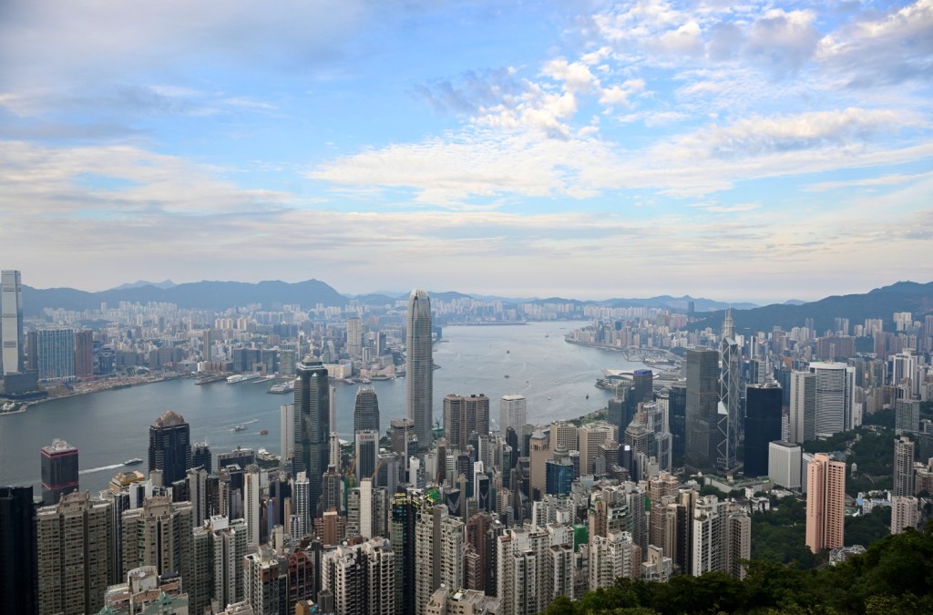 Hong Kong Must Evolve into ‘Super Value-Adder’ and Promote IP Investment to Drive Economic Cransition, Academic Says